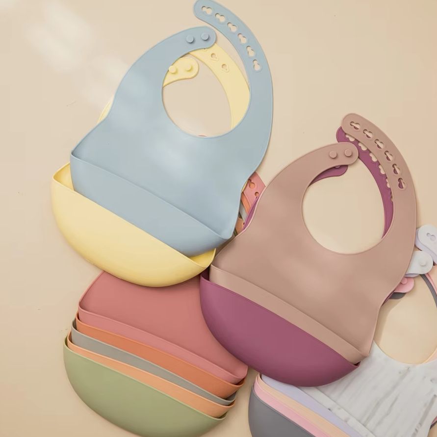 1pc Adjustable Baby Silicone B - огляд і ціна Silicone Baby Bibs